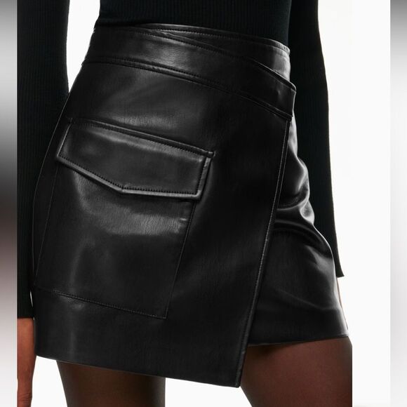 NWT Aritzia Babaton Happy Hour Skirt in Vegan Leather - Picture 5 of 7